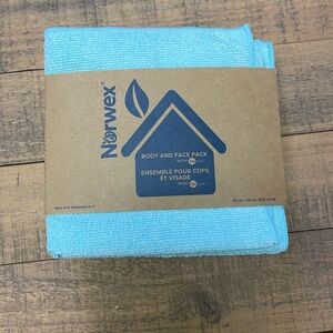 Brand New Norwex body cloth cloth 3 pk in retired color seamist.